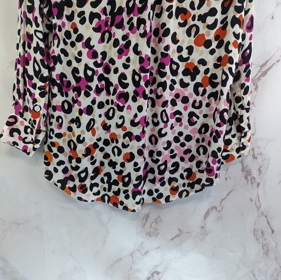 Chicos Shirt Womens Small 4 6 0 Button Up Vibrant Animal Leopard Cheetah Pink - Picture 7 of 12